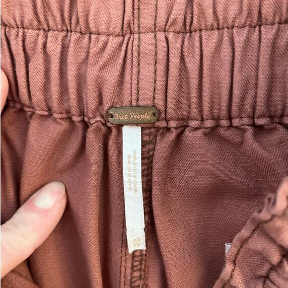 Free People Ready To Run Cinch Waist Pants Size XS Rust Baggy Barrel Tapered - Picture 3 of 9